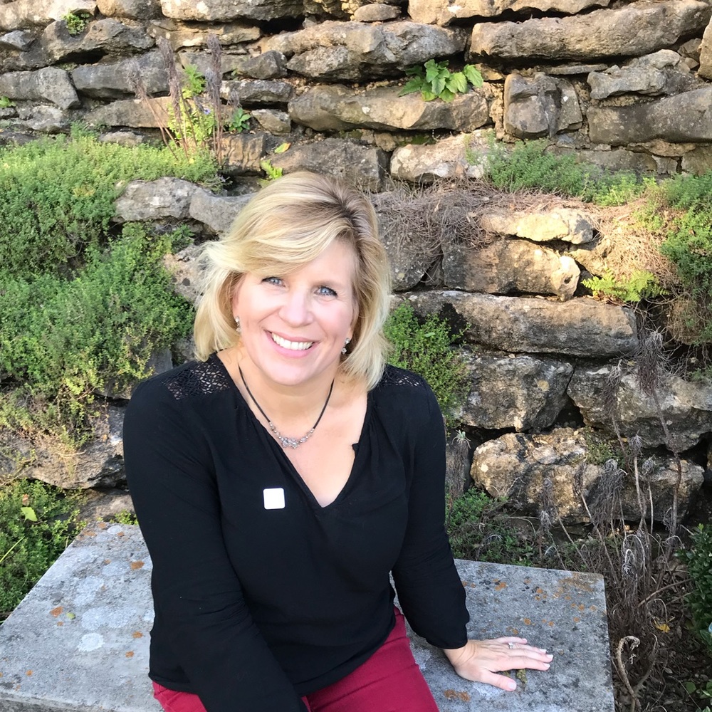 Meet your Posher, Lauralyn
